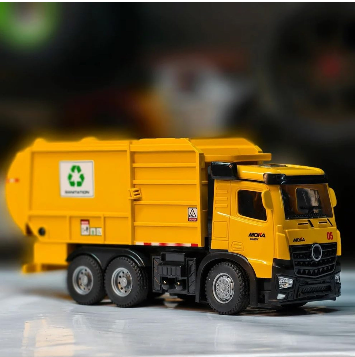 Remote Control Tipper Truck